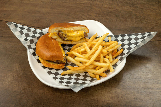 Cheese Burger w/Fries